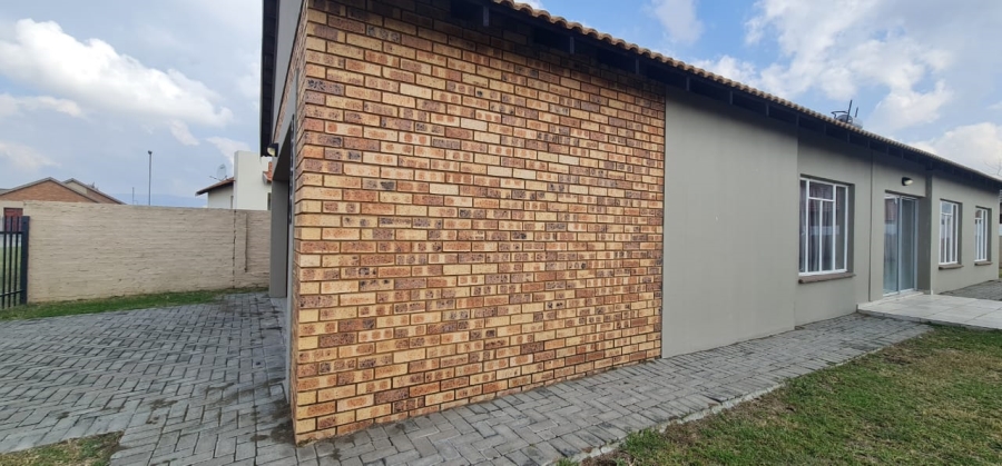 3 Bedroom Property for Sale in Waterkloof Hill Estate North West